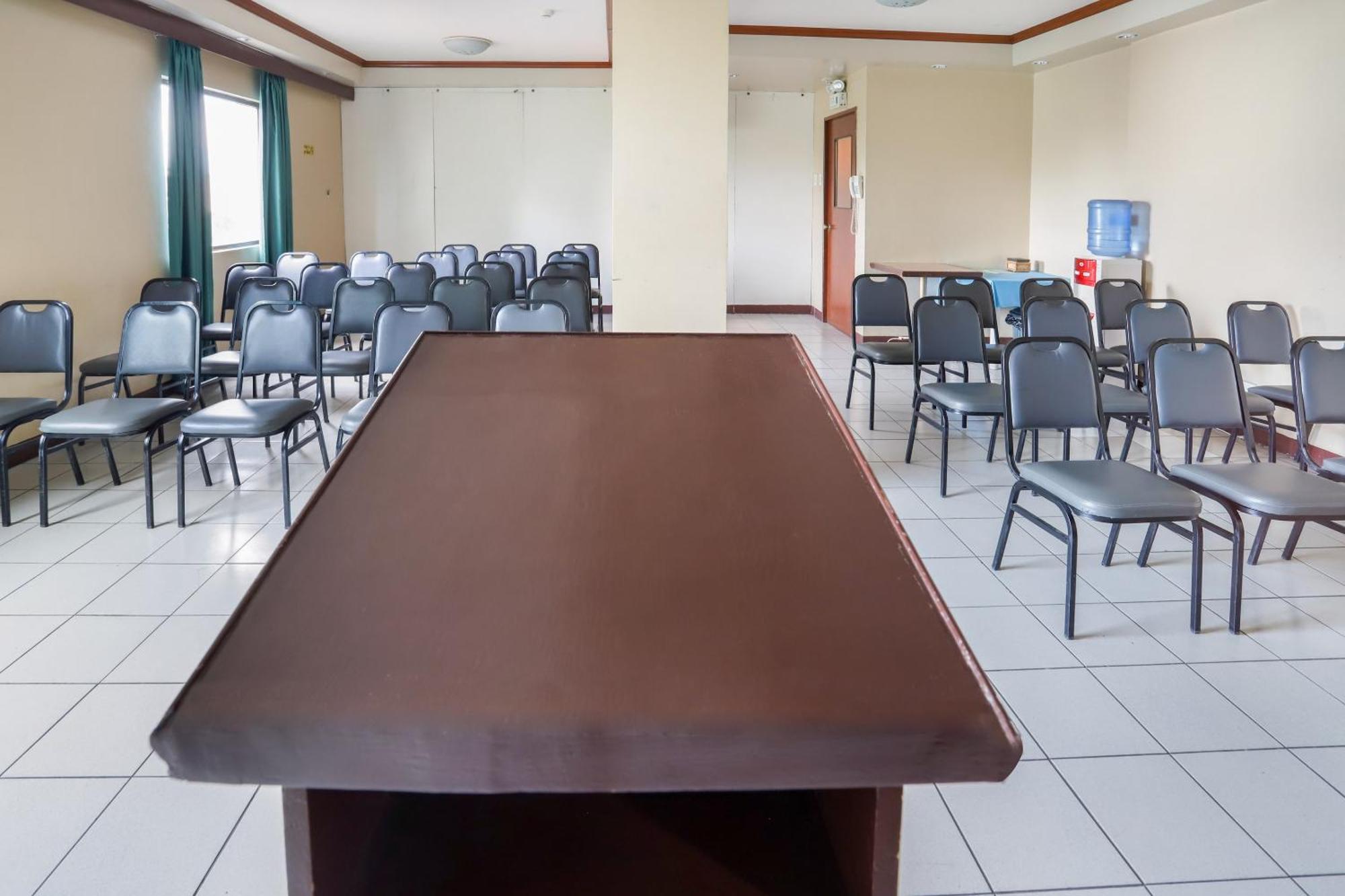 Oyo 210 Apple Tree Suites Cebu Luaran gambar